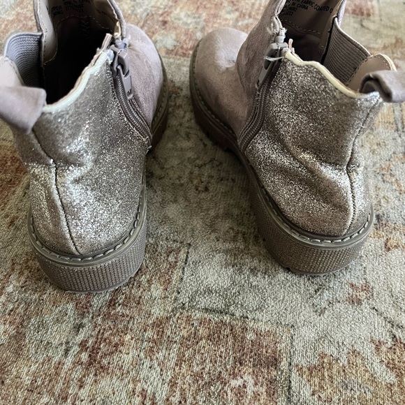 Steve Madden Kids Boots in Pink and Silver - Picture 3 of 4